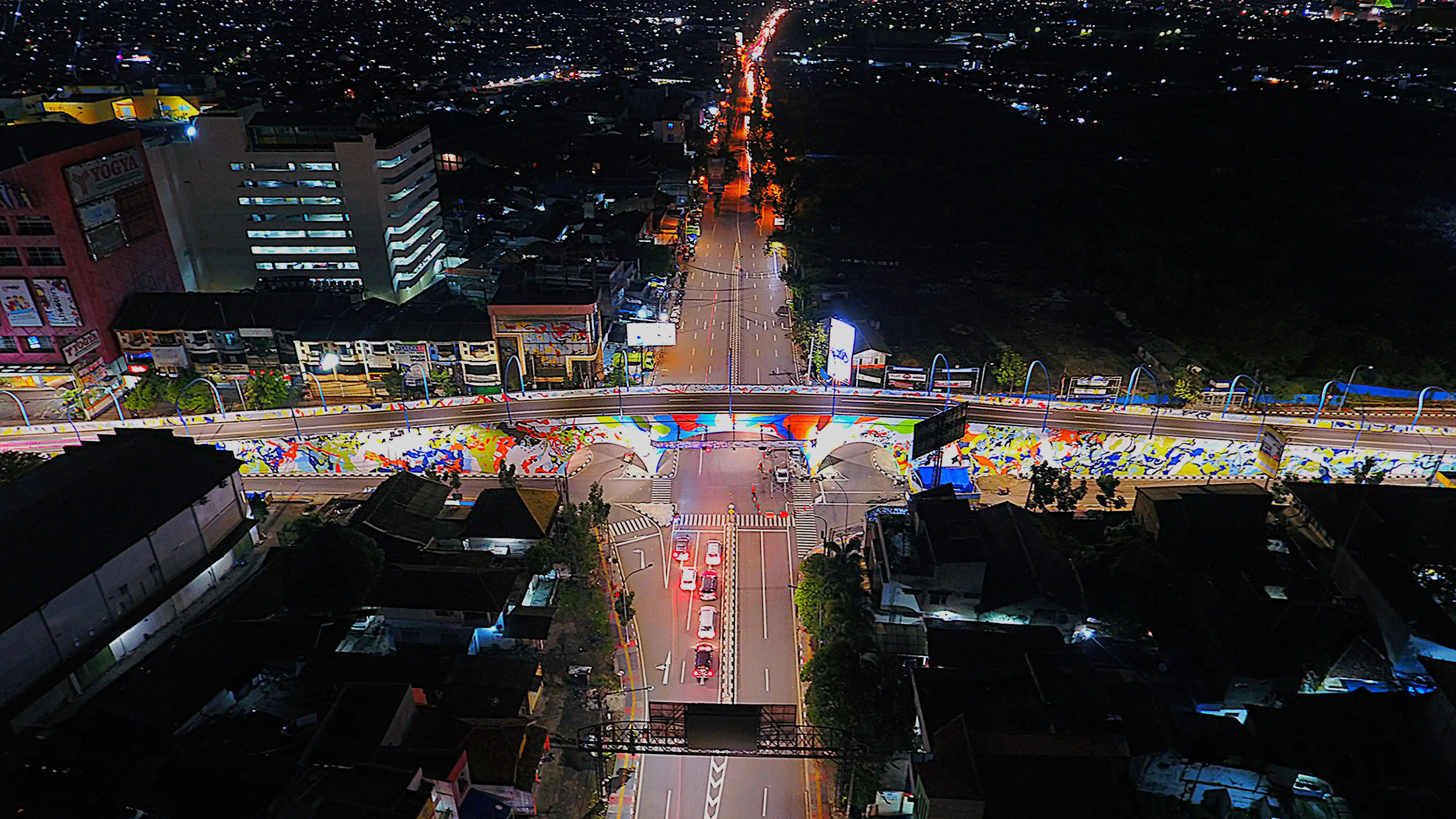 Jembatan Pelangi Antapani